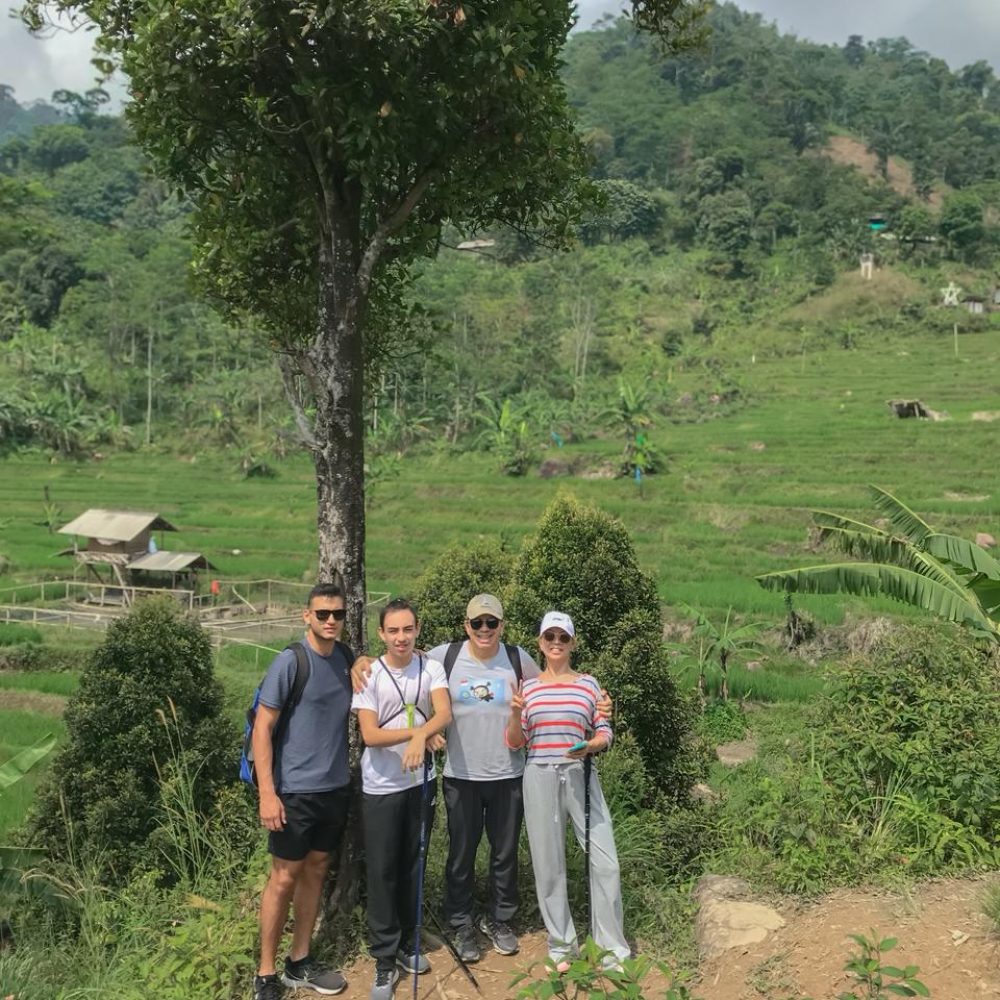 760b0f2c-582d-4ae2-907b-c25b4221299c